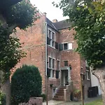Zum Alten Burgsitz Emden